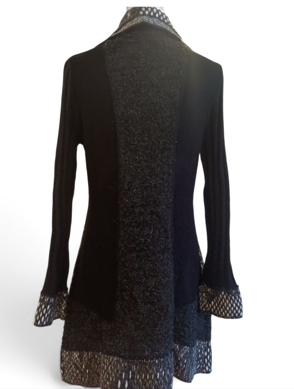 Sioni Black and White Contemporary Wool Blend Button Down Cardigan. Medium - Picture 7 of 9